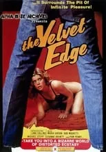 Donna Hart es Laura en The Velvet Edge