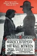 Edward Brennan es Capt. Gildersleeve en The Wall Between