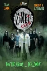 Brayden Lacer interpreta a Mike en The Zombie Club