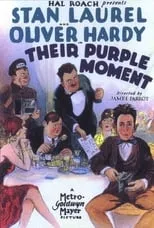 Harry Earles interpreta a Pink Pub Midget Perfomer (uncredited) en Their Purple Moment