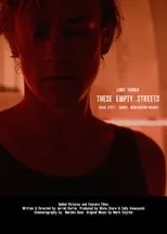 Libby Tanner interpreta a Susie en These Empty Streets