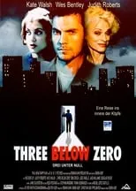 D.W. Reiser es Bobby Stricks en Three Below Zero