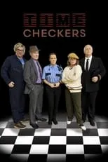 Jaime Langton es Security Guard Pam en Time Checkers