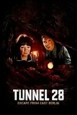 Carl Schell interpreta a Major Eckhardt en Túnel 28