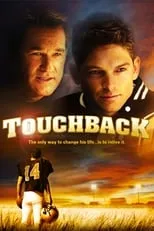 Sianoa Smit-McPhee interpreta a Sasha en Touchback