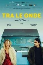 Película Tra le onde