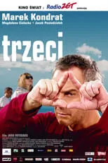 Dariusz Kwasnik interpreta a lekarz en Trzeci