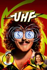 Joe Restivo interpreta a Guide #2 en UHF