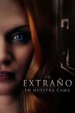 Emily Berrington interpreta a Charlotte en Un extraño en nuestra cama