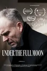 Kwame Augustine es The Gang en Under the Full Moon