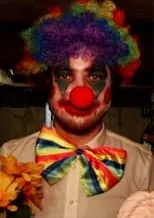 Shane Kelleher es The Clown en Untitled Spooky Clown in A Car Park Movie