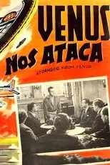 Kenneth Edwards interpreta a Charles Dixon en Venus nos ataca