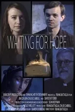 Chloe Carroll es Hope en Waiting For Hope