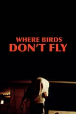 Dylan Hobbs interpreta a Detective Curtis en Where Birds Don't Fly