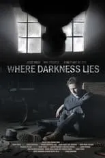 Blake Williams interpreta a Soldier en Where Darkness Lies