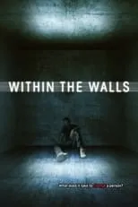 Debby Gerber es Kira Wells en Within the Walls