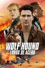 James Maslow interpreta a Captain David Holden en Wolf Hound: lobos de acero