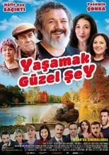 Aysegül Atik interpreta a Güzide Yilmaz en Yaşamak Güzel Şey