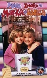 Angelica Chitwood es Claire en You're Invited to Mary-Kate and Ashley's Mall Party