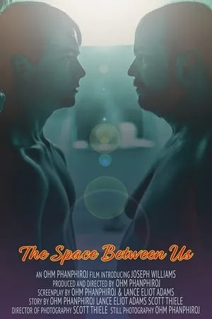 The Space Between Us portada