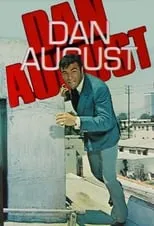 Burt Reynolds en la serie - Dan August