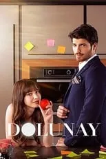 Öznur Serçeler en la serie - Dolunay Luna llena