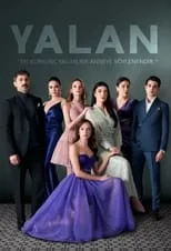 Yeşim Ceren Bozoğlu en la serie - Yalan